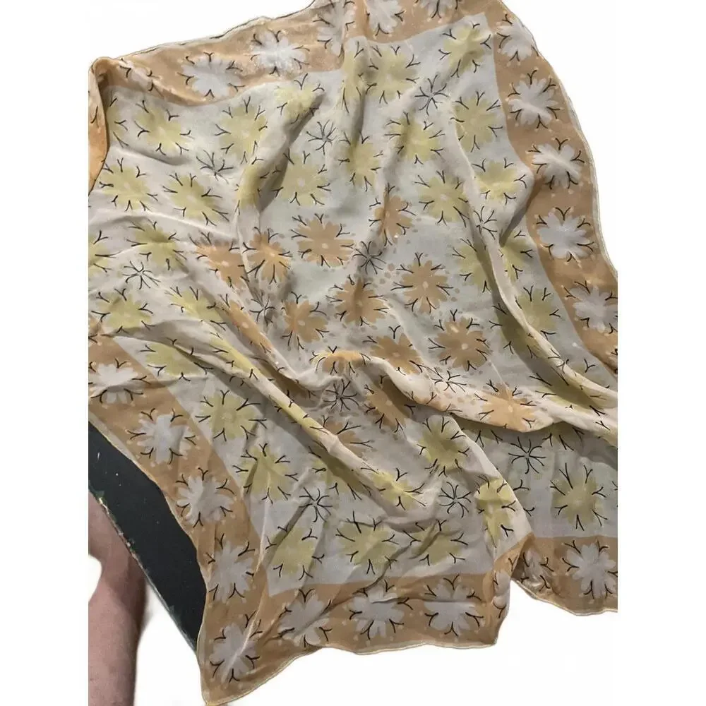Vera Vintage Floral Print Silk Scarf 20”x20”